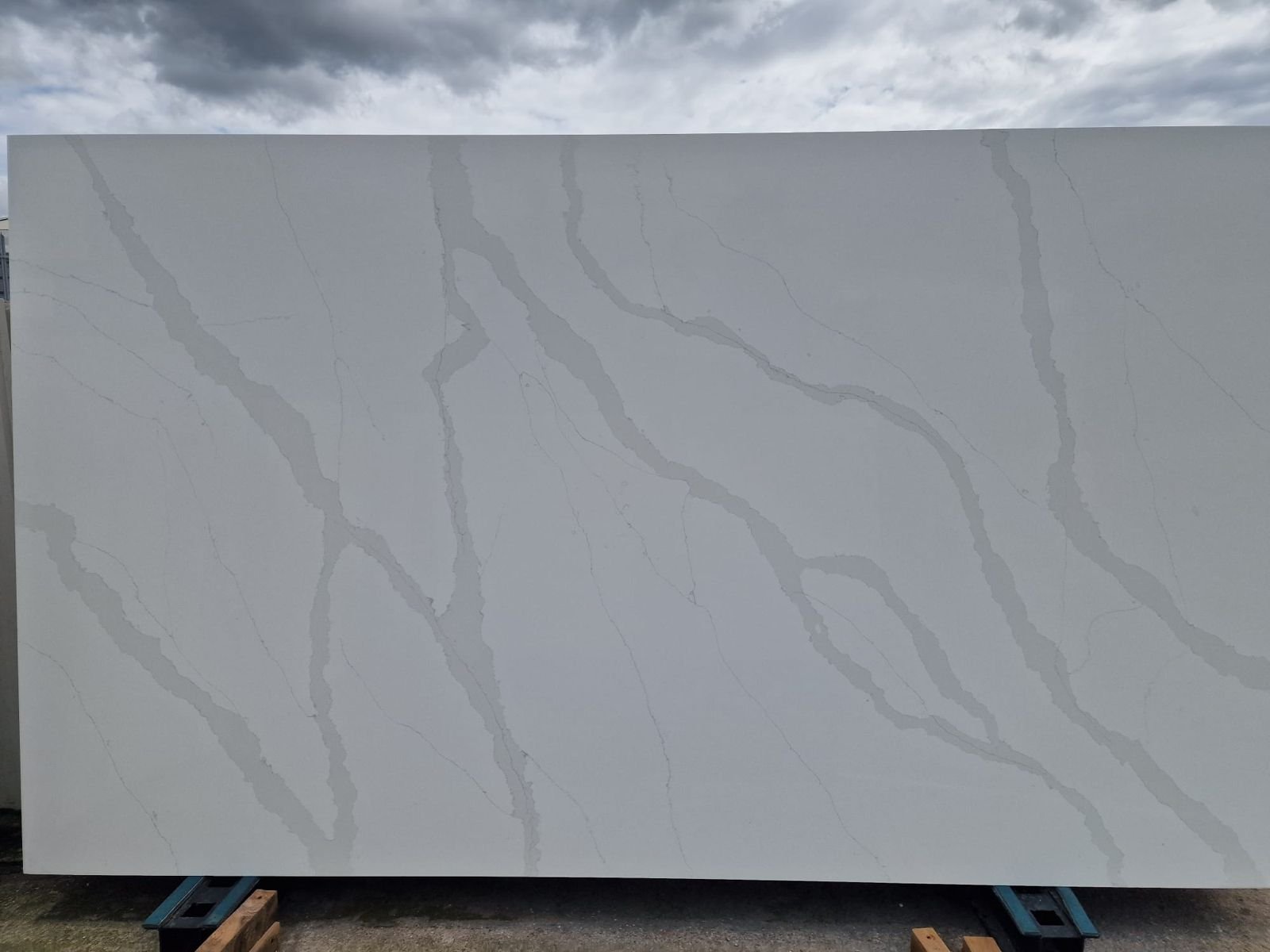 Calacatta Platinum 